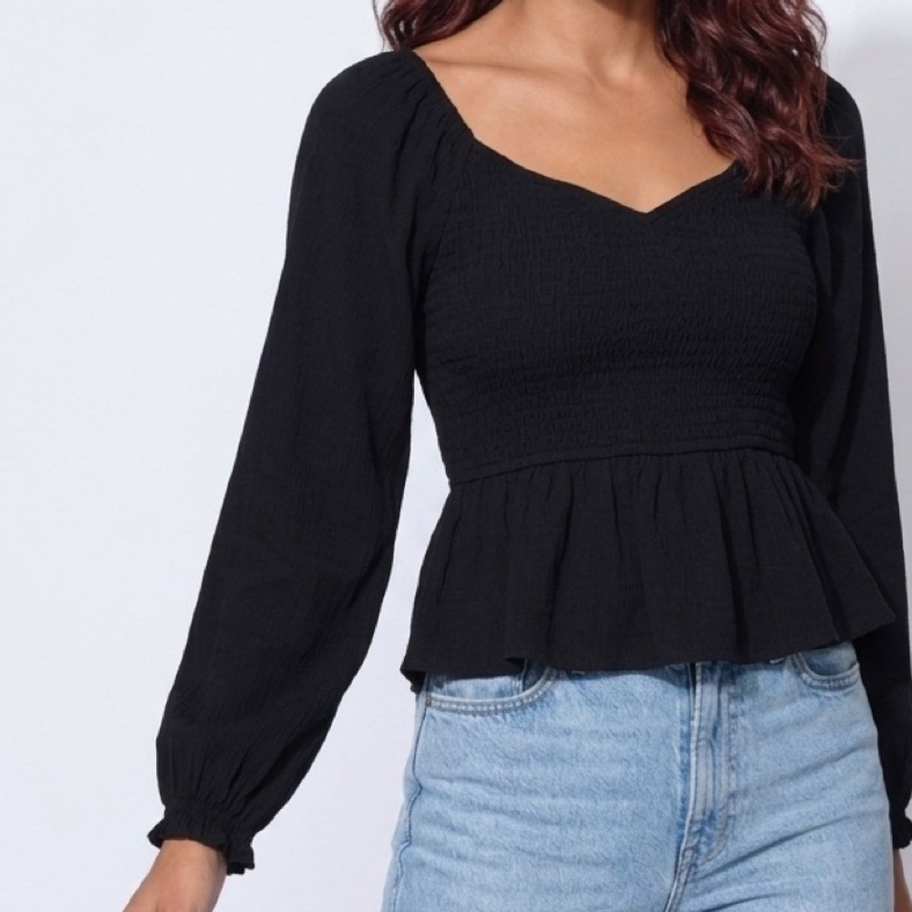 Old Navy Peplum Top Women Medium Black Smocked Romantic Goth Vampy Whimsigoth